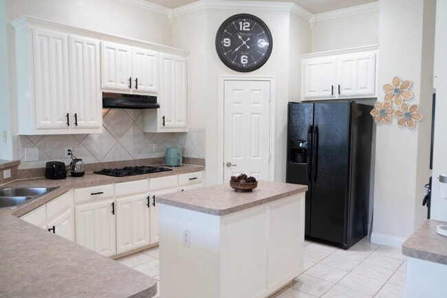 Building Photo - Executive 30+ Day Retreat Mins to AT&T Stadium – Ideal for Mid-Term Stays, Corporate Housing & Di...