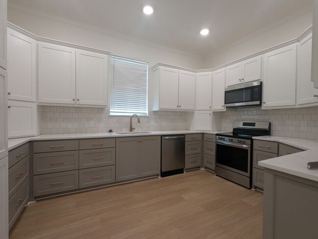 Building Photo - New Construction Home in Pleasant Grove