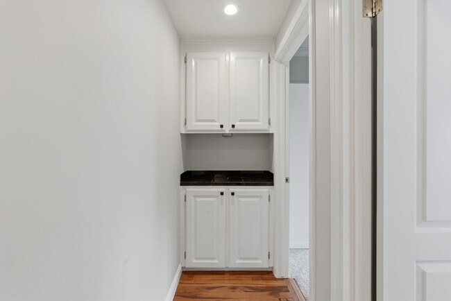 Building Photo - Exceptional Home in the Back of the Valley, Pacifica