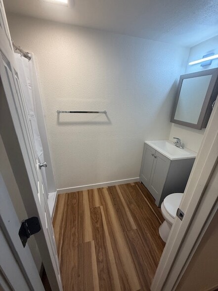 Building Photo - 3562 Valley Rd NE