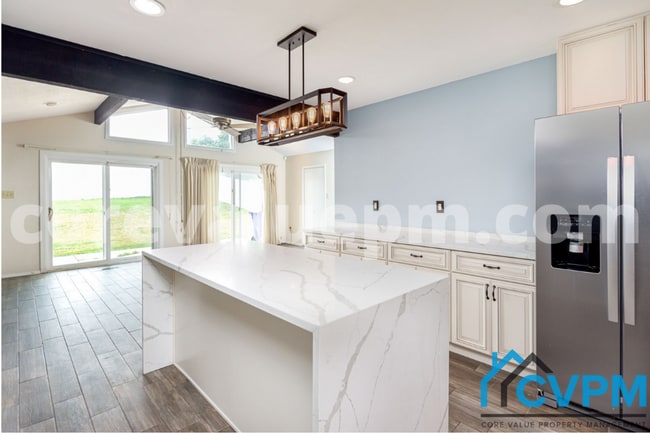 Building Photo - 12110 Tulip Grove Dr