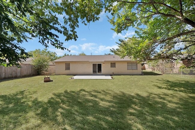 Building Photo - 6516 Perdido Dr