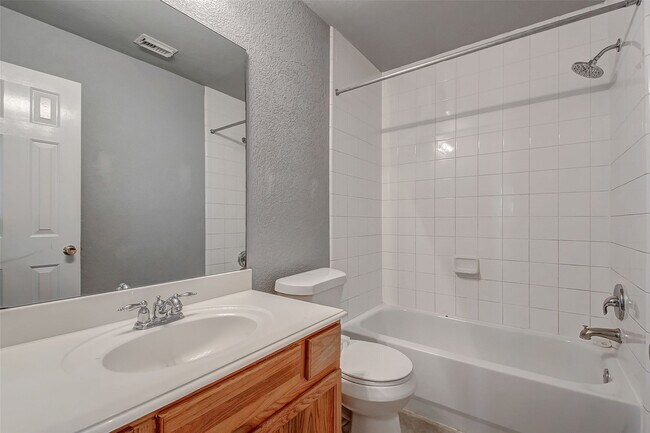 Building Photo - 3906 Portman Glen Ln