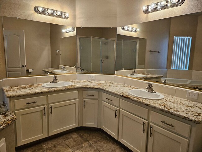 Building Photo - Completely remodeled home at Maple & Inter...