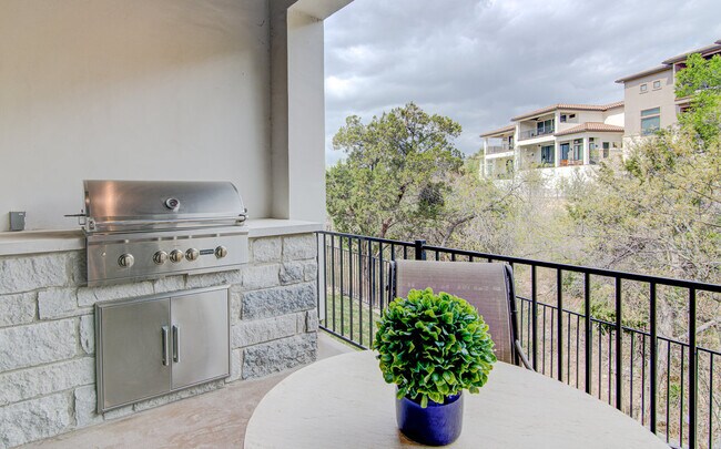 Building Photo - 107 Cascading Water Pl