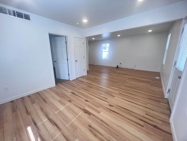 Building Photo - Charming 3-Bedroom Home in Grand Rapids!