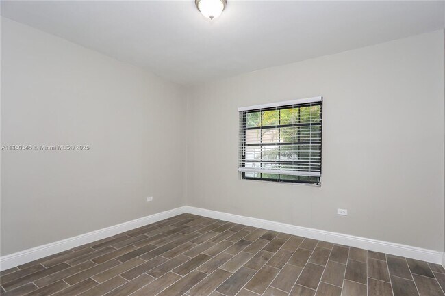 Building Photo - 1041 NW 136th St