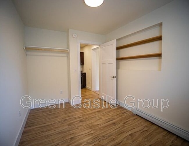 Building Photo - 28 S Williams St