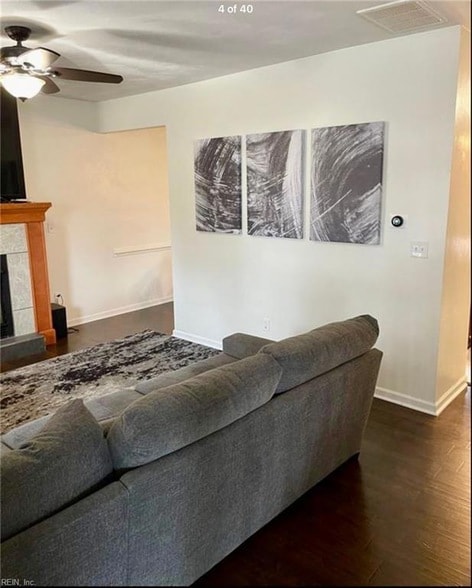 Building Photo - 404 W 29th St