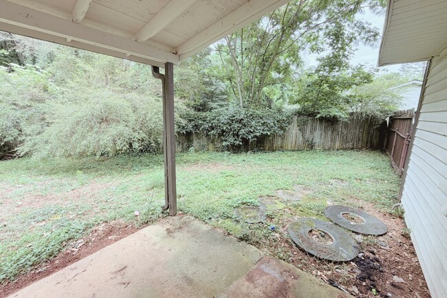 Building Photo - 3131 Goode Rd