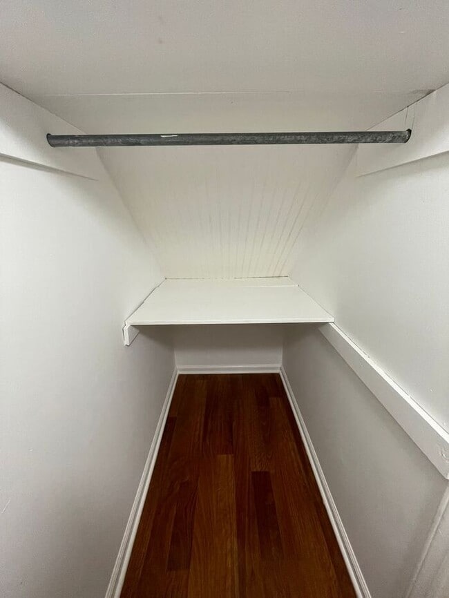 Building Photo - Coming Soon!!! Beautiful newly renovated townhome, Governors Square in Charlotte!