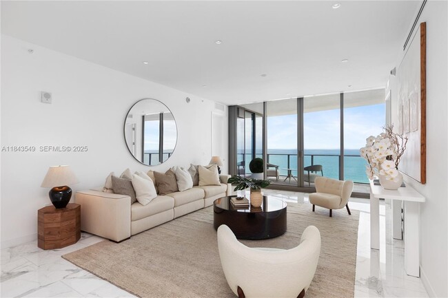 Building Photo - 15701 Collins Ave