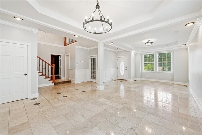 Building Photo - 1578 Lincoln Ave SE