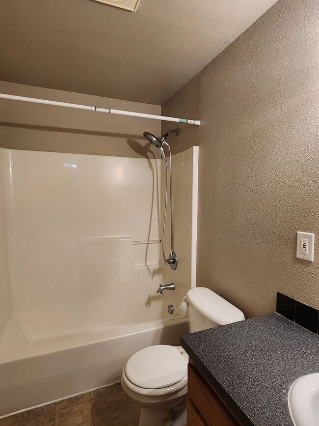 Building Photo - 204 N Harrison St