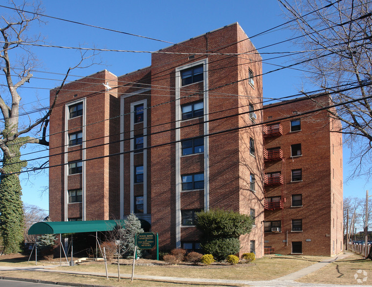 Primary Photo - Wood Arms Apartments