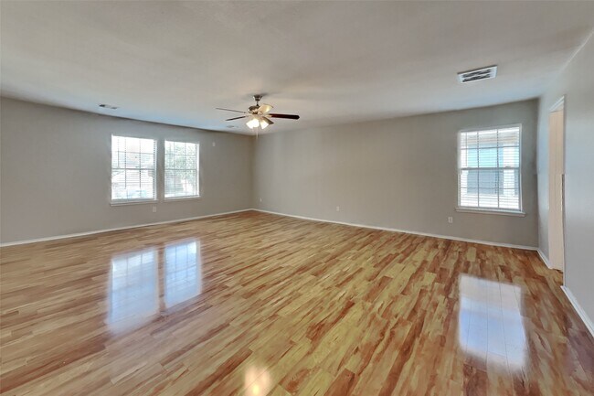 Building Photo - 21210 Bridgemeadows Ln