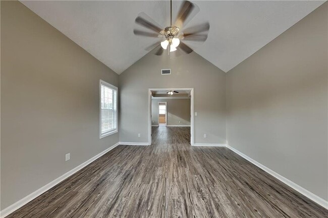 Building Photo - 129 Graybrook Ct