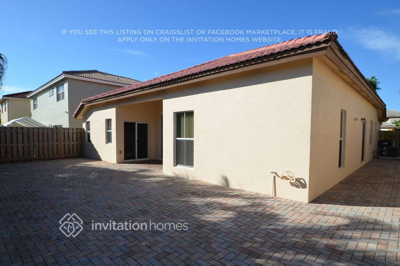 Building Photo - 8153 SW 163rd Ave