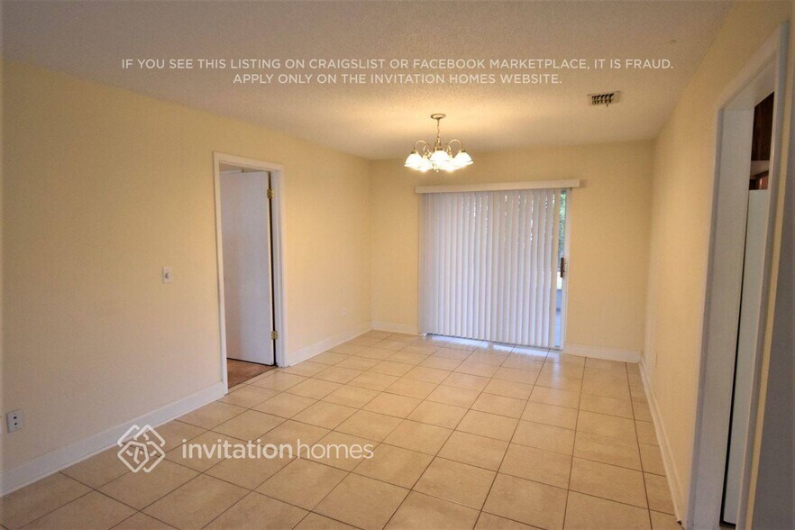 Building Photo - 1469 Coronet Dr