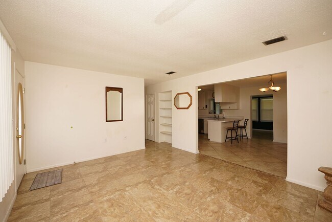 Building Photo - 45 11th St