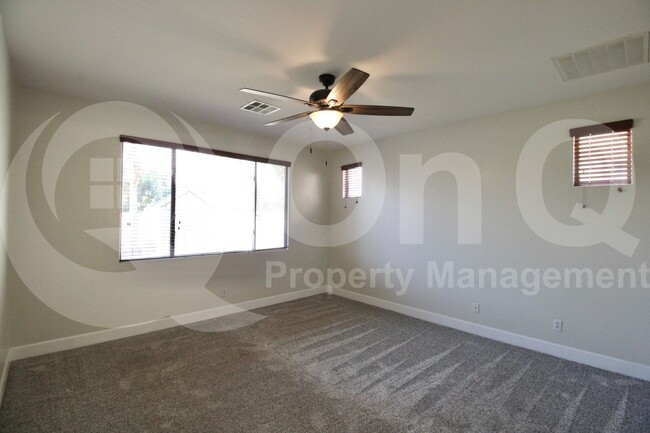 Building Photo - 19350 E Carriage Way