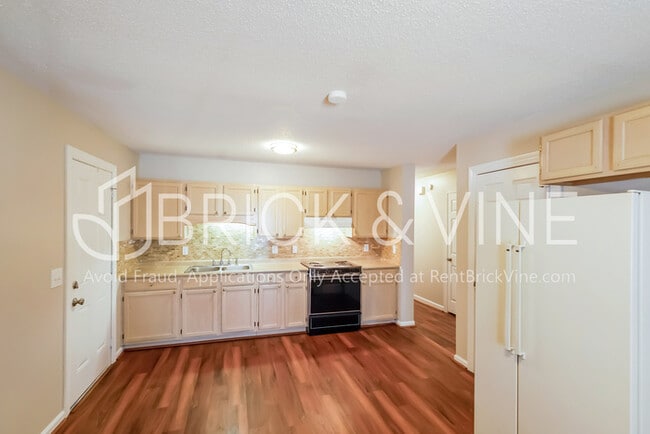 Building Photo - 2818 Avenue G