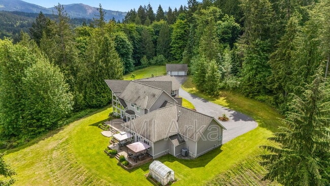 Building Photo - 19703 SE 128th Way