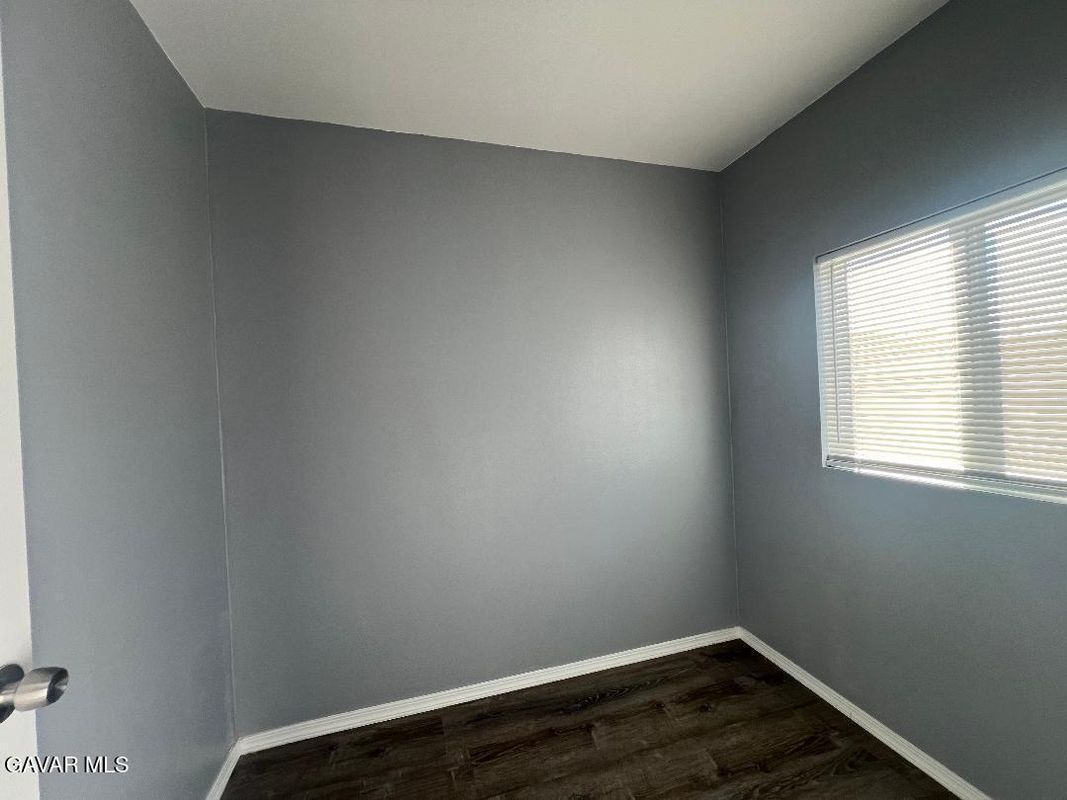 Building Photo - 43119 7th St E