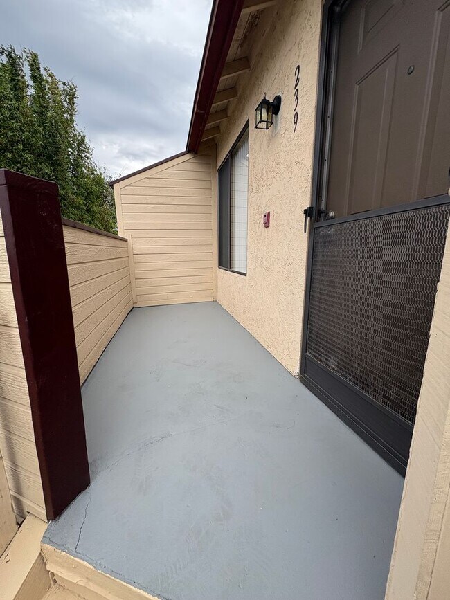 Building Photo - 1 Bedroom, 1 Bath - 55+ Senior Living Comm...