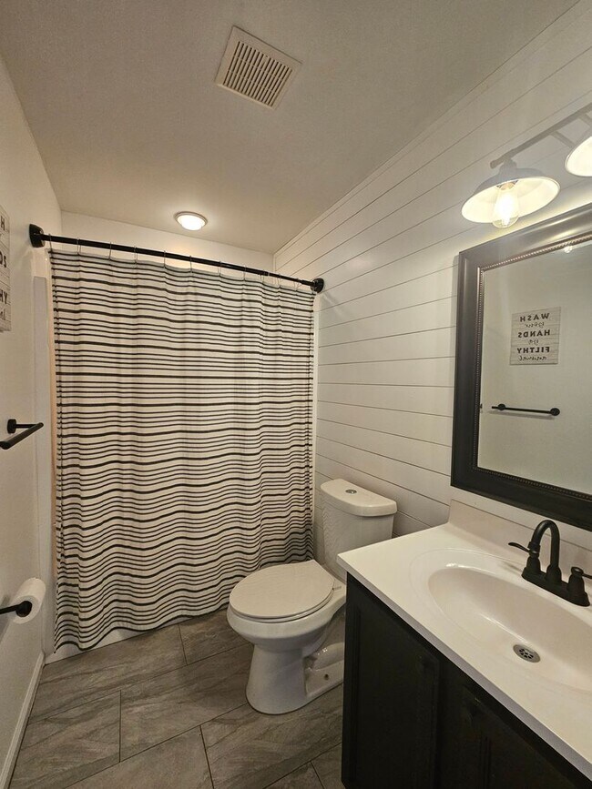 Building Photo - OCEAN LAKES