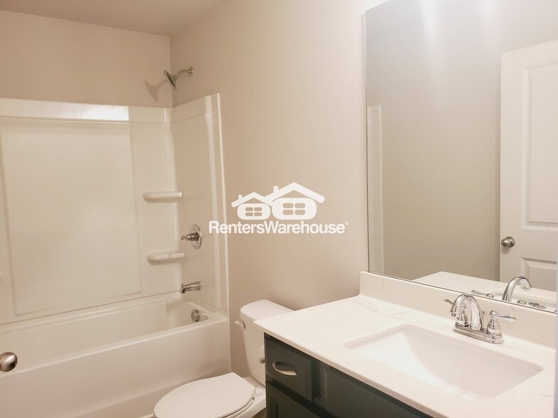 Building Photo - 1761 Orange Grove Pl