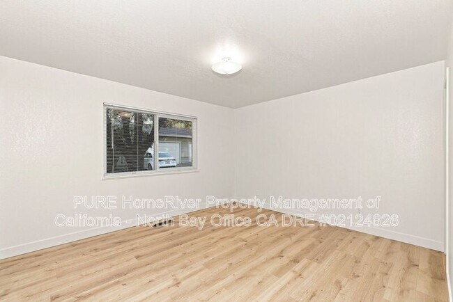 Building Photo - 5925 Montecito Blvd
