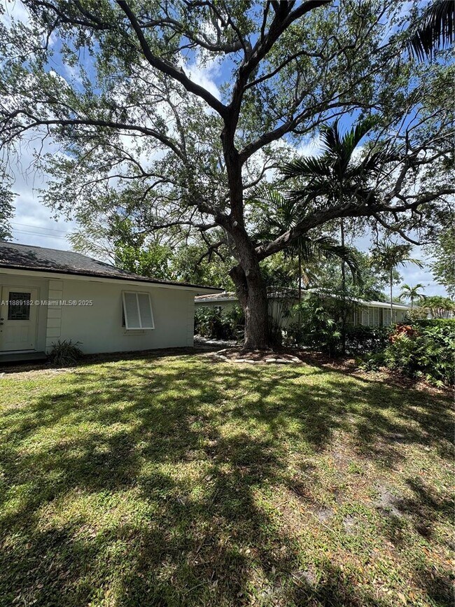 Building Photo - 11780 SW 81st Rd