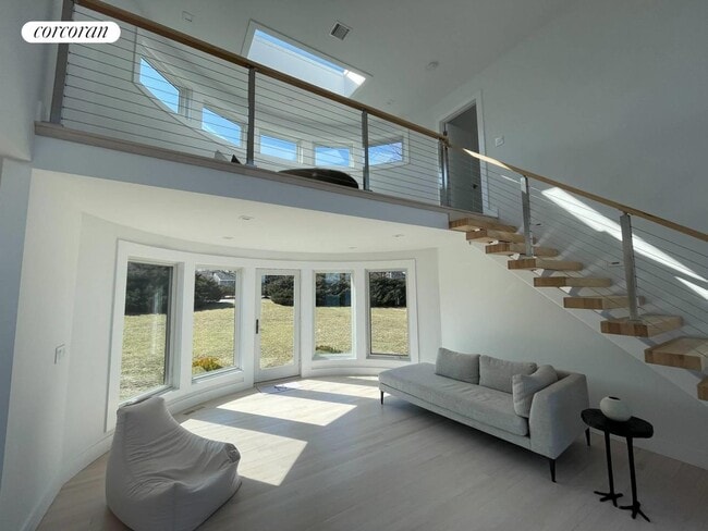 Building Photo - 54 Westmoreland Dr