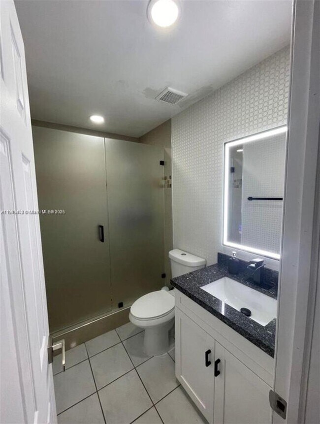 Building Photo - 21045 SW 124th Ave Rd