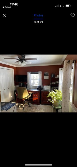 Building Photo - 23 Holiday Ln