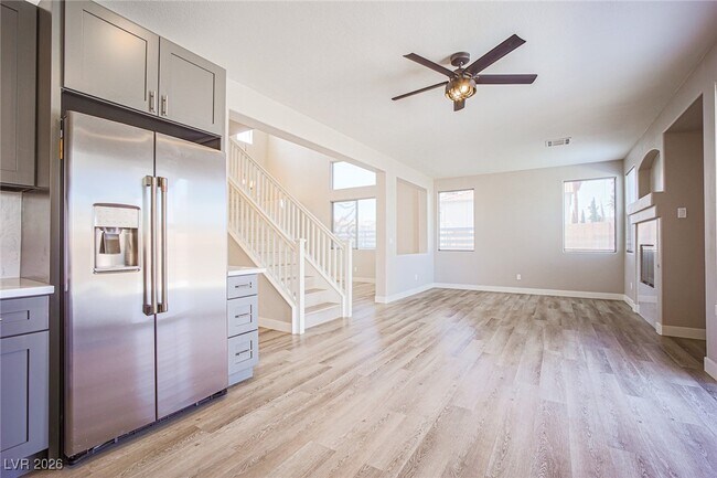 Building Photo - 9456 Rainfall Ave