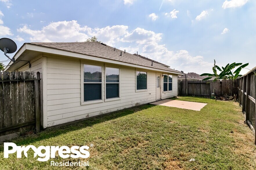 Building Photo - 19710 Buckland Park Dr