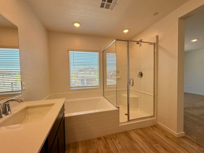 Building Photo - 4 BED 3 BATH 2 CAR GARAGE TOWNHOUSE + LOFT ON CORNER LOT w/ BALCONY