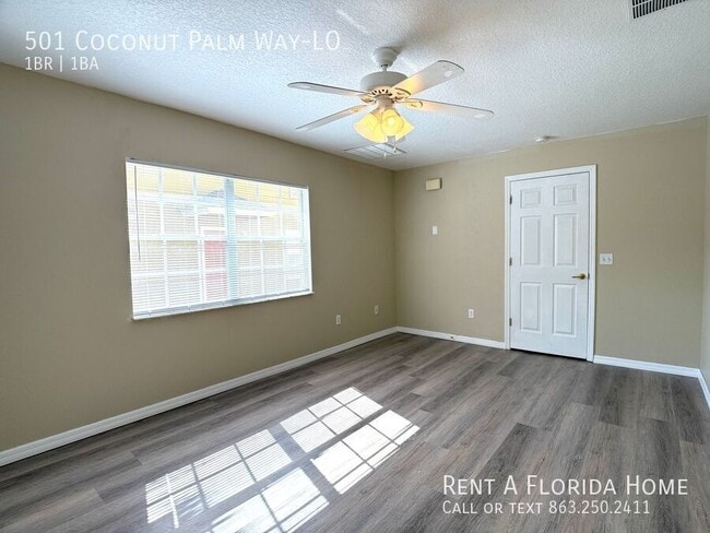 Building Photo - 501 Coconut Palm Way