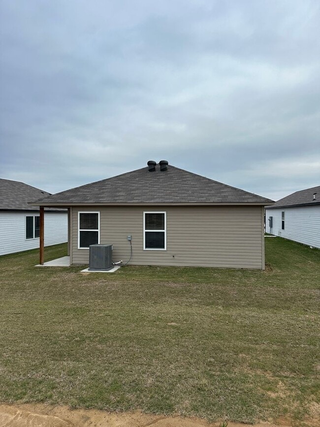 Building Photo - Don’t Wait — Pre-Leasing Now! 3 Bedroom, 2 Bath Home in North Little Rock