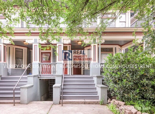 Building Photo - 2221 NW Hoyt St