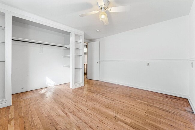 Building Photo - Old Town Lafayette Location! 4 bedrooms! Huge garage!
