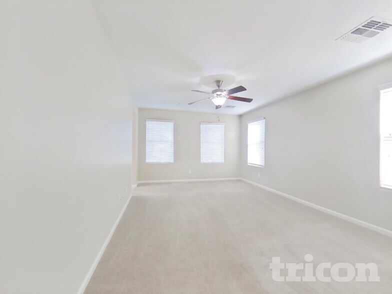 Building Photo - 12570 W Mazatzal Dr