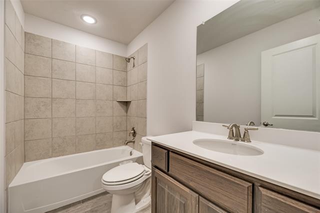 Building Photo - 10813 Brownwood Pl