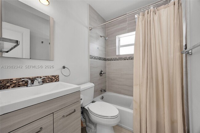 Building Photo - 6843 SW 53rd St