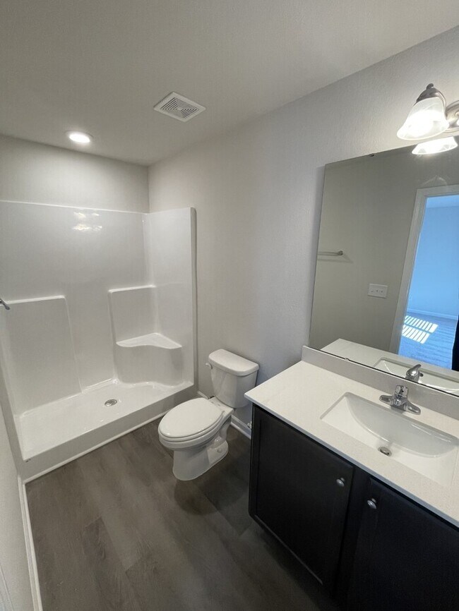Building Photo - Brand New 2023 Townhome!