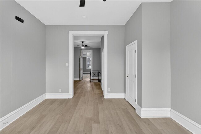 Building Photo - 1309 Shenandoah Ave