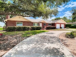 Building Photo - 9960 US-98