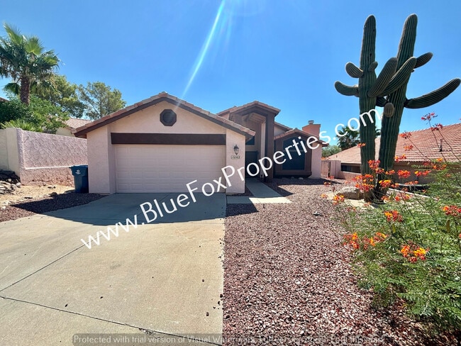 Primary Photo - 10502 N Autumn Hl Ln